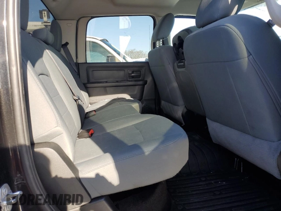 2018 Ram 2500 Tradesman with VIN 3C6UR5CJ3JG135003, listed as a Copart auction lot 45672215 with 56,238 mi miles and Salvage title. Bid and sale history available at DreamBid. Image 10.