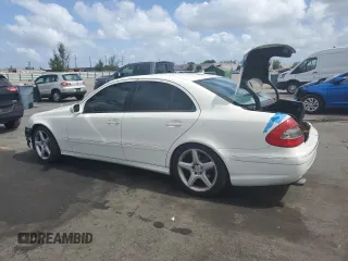 2009 Mercedes-Benz E-Class Luxury 3.5L with VIN WDBUF56X79B435499, listed as a Copart auction lot 54612855 with 74,956 mi miles and Salvage Title. Bid and sale history available at carsss.com. Image 2.