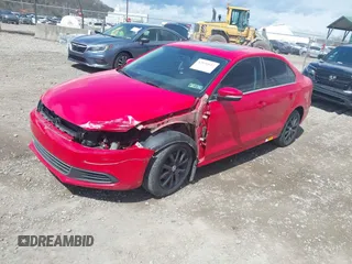 2014 Volkswagen Jetta Sedan SE w/Connectivity/Sunroof PZEV with VIN 3VWD17AJ1EM444066, listed as a IAAI auction lot 42030027 with 109,598 mi miles. Bid and sale history available at carsss.com. Image 2.