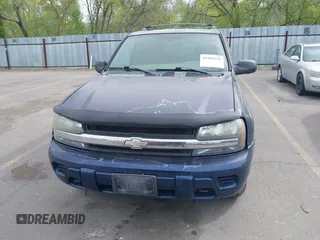 2004 Chevrolet TrailBlazer LS with VIN 1GNDT13S842316663, listed as a IAAI auction lot 42105256 with 146,385 mi miles. Bid and sale history available at carsss.com. Image 6.