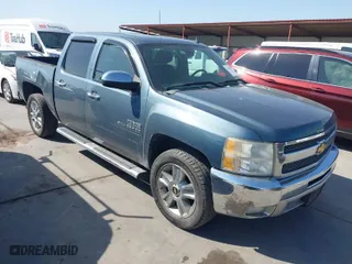 2012 Chevrolet Silverado 1500 LT with VIN 3GCPCSE05CG109130, listed as a IAAI auction lot 41981747 with 258,484 mi miles. Bid and sale history available at carsss.com. Image 1.