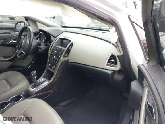 2014 Buick Verano with VIN 1G4PP5SK5E4216041, listed as a IAAI auction lot 41379823 with 172,889 mi miles. Bid and sale history available at carsss.com. Image 5.