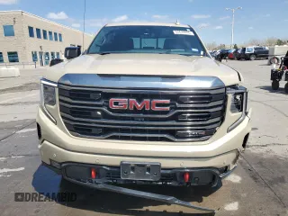 2023 GMC Sierra 1500 AT4 with VIN 1GTUUEE89PZ141446, listed as a Copart auction lot 52630095 with 35,182 mi miles and Salvage title. Bid and sale history available at DreamBid. Image 5.