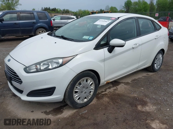 2015 Ford Fiesta S z VIN 3FADP4AJ2FM189449, wystawiony jako IAAI lot #42242667 z przebiegiem 107 570 mil mil oraz . Historia ofert i sprzedaży dostępna na DreamBid. Obrazek 17.