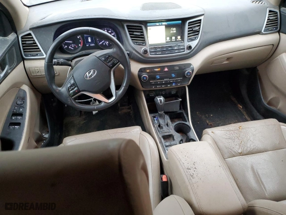 2017 Hyundai Tucson Value with VIN KM8J33A25HU321870, listed as a Copart auction lot 43997035 with 154,450 mi miles and Salvage Title. Bid and sale history available at carsss.com. Image 8.