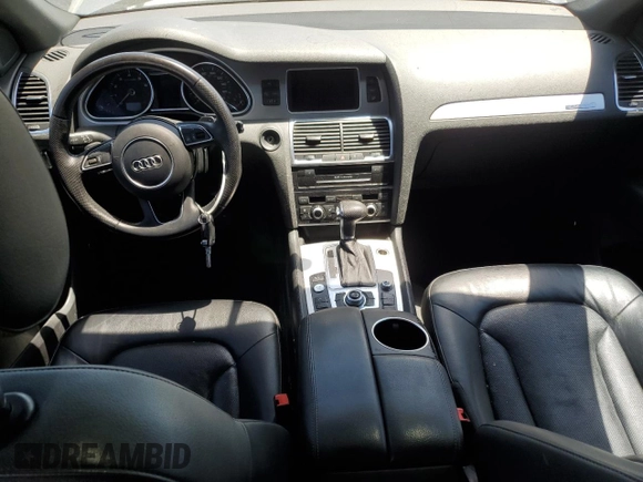 2014 Audi Q7 S line Prestige with VIN WA1DGAFE1ED015963, listed as a Copart auction lot 58558765 with 103,523 mi miles and Clean title. Bid and sale history available at DreamBid. Image 8.