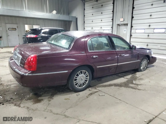 2008 Lincoln Town Car Limited with VIN 2LNHM82V58X659991, listed as a Copart auction lot 47543445 with 105,411 mi miles and Non Repairable. Bid and sale history available at carsss.com. Image 3.