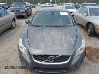 2013 Volvo C30 T5 with VIN YV1672MK1D2309946, listed as a IAAI auction lot 42059297 with 96,085 mi miles and . Bid and sale history available at DreamBid. Image 12.