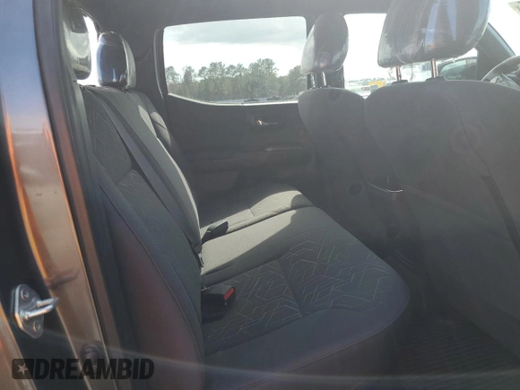 2017 Toyota Tacoma SR5 with VIN 3TMDZ5BNXHM032959, listed as a Copart auction lot 49459885 with 27,158 mi miles and Salvage Title. Bid and sale history available at carsss.com. Image 10.