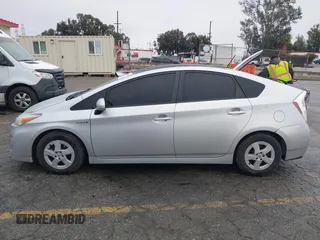 2011 Toyota Prius I with VIN JTDKN3DU3B1452918, listed as a IAAI auction lot 41513974 with 345,329 mi miles and . Bid and sale history available at DreamBid. Image 14.