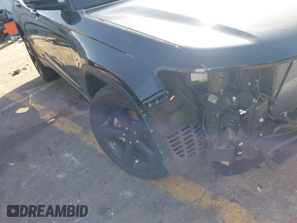 2024 Jeep Grand Cherokee Laredo X with VIN 1C4RJGAG7RC142320, listed as a IAAI auction lot 41709639 with 30,336 mi miles and . Bid and sale history available at DreamBid. Image 17.
