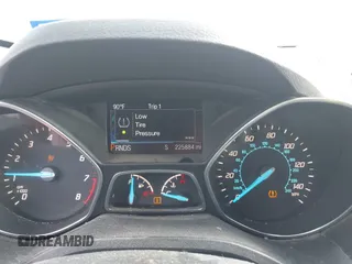 2014 Ford Escape Titanium с VIN 1FMCU0J90EUA93578, выставлен на аукционе IAAI как лот 42546384 с пробегом 225 884 миль миль и . История ставок и продаж доступна на DreamBid. Изображение 7.