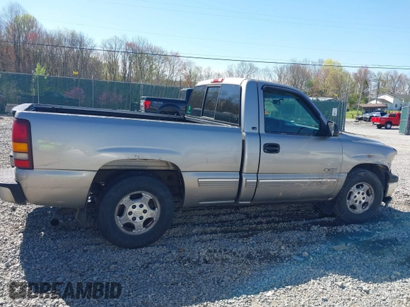 2000 Chevrolet Silverado 1500 with VIN 1GCEC14V1YZ105095, listed as a IAAI auction lot 42059944 with 245,089 mi miles and . Bid and sale history available at DreamBid. Image 14.