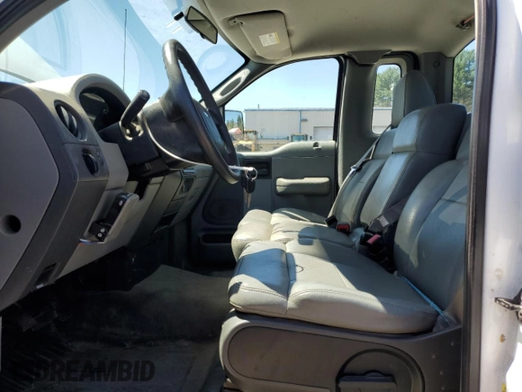 2005 Ford F-150 XL with VIN 1FTRF12W05KB89130, listed as a Copart auction lot 55062385 with 175,439 mi miles and Clean title. Bid and sale history available at DreamBid. Image 7.