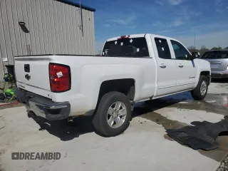 2018 Chevrolet Silverado 1500 LT with VIN 1GCRCREC1JZ363393, listed as a Copart auction lot 49255255 with 105,487 mi miles and Salvage Title. Bid and sale history available at DreamBid. Image 3.