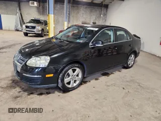 2009 Volkswagen Jetta SE с VIN 3VWRZ71K09M166838, выставлен на аукционе Copart как лот 62273635 с пробегом 156 816 миль миль и Списание • Salvage title. История ставок и продаж доступна на DreamBid. Изображение 1.