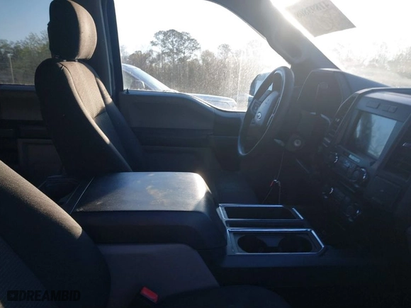 2018 Ford F-150 XL with VIN 1FTEW1CP4JFB49612, listed as a IAAI auction lot 41893808 with 199,412 mi miles. Bid and sale history available at carsss.com. Image 5.