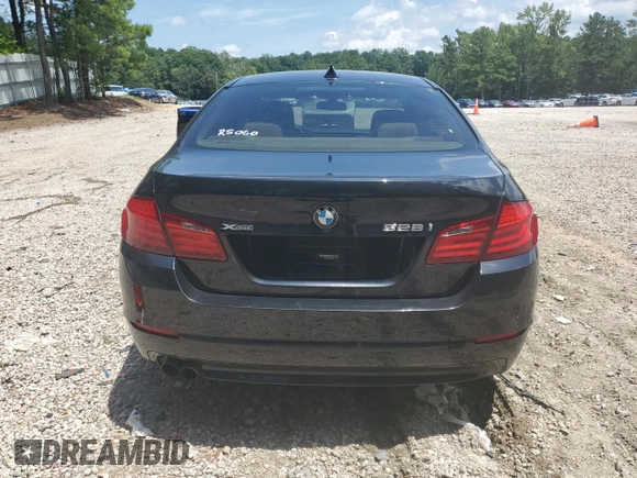 2013 BMW 5 Series 528i xDrive with VIN WBAXH5C55DDW16395, listed as a Copart auction lot 65397985 with 161,661 mi miles and Clean title. Bid and sale history available at DreamBid. Image 6.