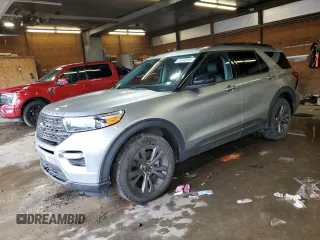 2023 Ford Explorer XLT z VIN 1FMSK8DH6PGA31929, wystawiony jako Copart lot #64446595 z przebiegiem 32 683 mil mil oraz Szkoda całkowita • Salvage title. Historia ofert i sprzedaży dostępna na DreamBid. Obrazek 1.