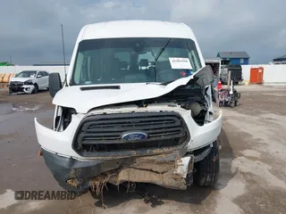 2018 Ford Transit Passenger XL с VIN 1FBAX2CM8JKB54296, выставлен на аукционе IAAI как лот 42389398 с пробегом 140 374 миль миль и . История ставок и продаж доступна на DreamBid. Изображение 13.