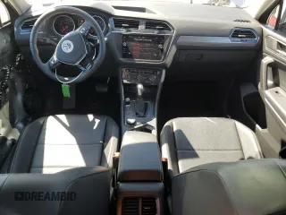 2021 Volkswagen Tiguan SE z VIN 3VV2B7AX9MM130337, wystawiony jako Copart lot #48201245 z przebiegiem 42 732 mil mil oraz Czysty tytuł • Clean title. Historia ofert i sprzedaży dostępna na DreamBid. Obrazek 8.