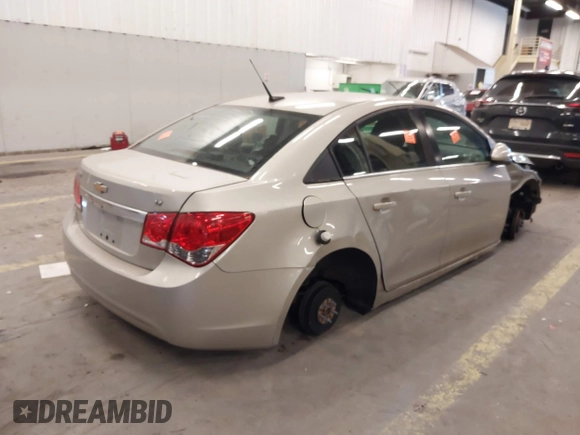 2014 Chevrolet Cruze 1LT with VIN 1G1PC5SB5E7112074, listed as a IAAI auction lot 41713172 with Not provided miles and . Bid and sale history available at DreamBid. Image 4.