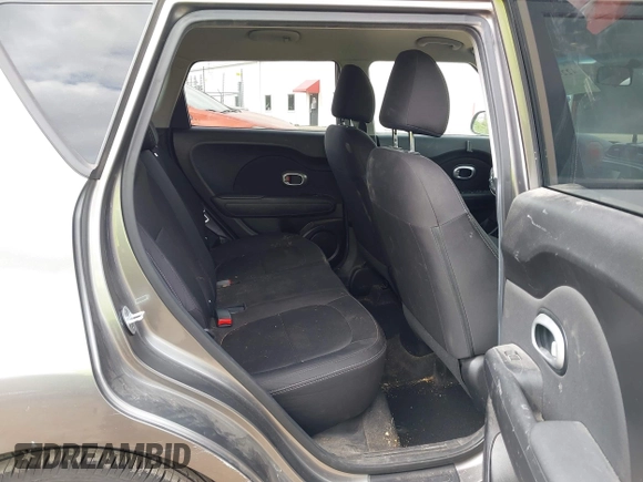 2019 Kia Soul z VIN KNDJN2A28K7662646, wystawiony jako IAAI lot #42246288 z przebiegiem 62 825 mil mil oraz . Historia ofert i sprzedaży dostępna na DreamBid. Obrazek 8.