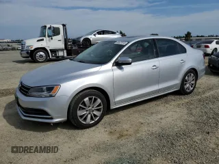 2016 Volkswagen Jetta Sedan 1.4T SE with VIN 3VWD67AJ7GM333543, listed as a Copart auction lot 53427615 with 104,640 mi miles and Clean Title. Bid and sale history available at carsss.com. Image 1.