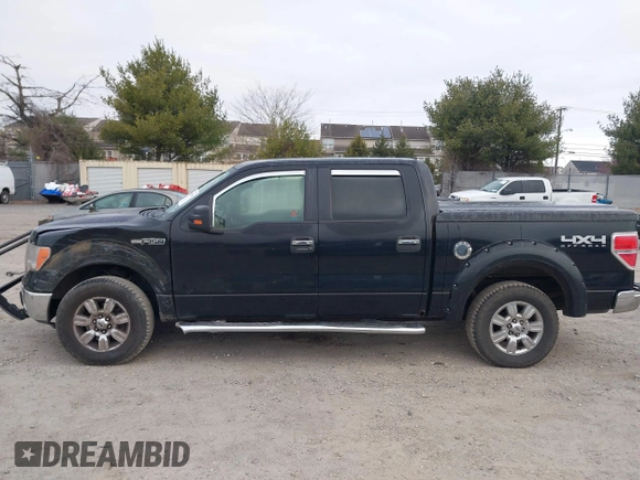 2011 Ford F-150 XL with VIN 1FTFW1EF4BFC28952, listed as a IAAI auction lot 41792908 with 122,460 mi miles. Bid and sale history available at carsss.com. Image 15.