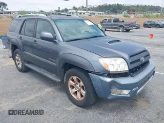 2004 Toyota 4Runner SR5 z VIN JTEZU14R548014036, wystawiony jako IAAI lot #42151659 z przebiegiem 217 834 mil mil oraz . Historia ofert i sprzedaży dostępna na DreamBid. Obrazek 1.