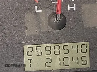2007 Ford F-150 XL с VIN 1FTRF12257KC85190, выставлен на аукционе IAAI как лот 42471983 с пробегом 259 854 миль миль и . История ставок и продаж доступна на DreamBid. Изображение 15.