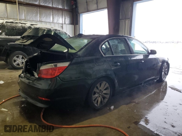 2005 BMW 5 Series 530i with VIN WBANA73585CR59510, listed as a Copart auction lot 87917795 with Not Provided miles and Salvage Title. Bid and sale history available at DreamBid. Image 3.