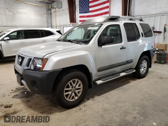 2014 Nissan Xterra X with VIN 5N1AN0NW8EN811098, listed as a Copart auction lot 54753235 with 124,741 mi miles and Clean Title. Bid and sale history available at DreamBid. Image 1.