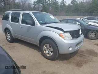 2011 Nissan Pathfinder Silver z VIN 5N1AR1NB7BC626734, wystawiony jako IAAI lot #41854063 z przebiegiem 72 906 mil mil oraz . Historia ofert i sprzedaży dostępna na DreamBid. Obrazek 1.