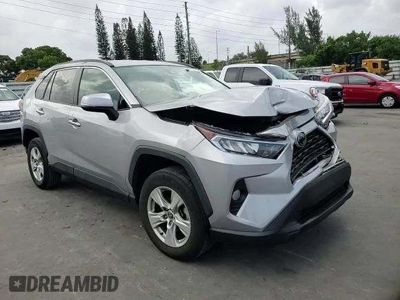 2021 Toyota RAV4 XLE with VIN 2T3W1RFVXMW161939, listed as a Copart auction lot 62233415 with 34,291 mi miles and Salvage title. Bid and sale history available at DreamBid. Image 14.