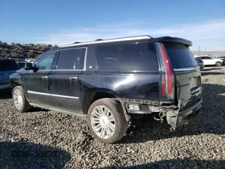 2018 Cadillac Escalade ESV Platinum z VIN 1GYS4KKJXJR136884, wystawiony jako Copart lot #41769395 z przebiegiem Nie podano mil oraz Szkody całkowita. Historia ofert i sprzedaży dostępna na DreamBid. Obrazek 2.