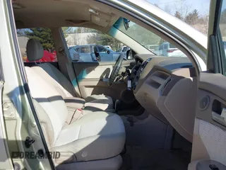 2005 Kia Sportage LX with VIN KNDJE723757081826, listed as a IAAI auction lot 41775450 with 106,992 mi miles and . Bid and sale history available at carsss.com. Image 5.