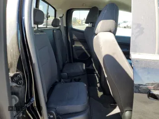 2018 GMC Canyon 4WD All Terrain w/Cloth with VIN 1GTH6CEN2J1155846, listed as a Copart auction lot 70672714 with 18,274 mi miles and Salvage Title. Bid and sale history available at carsss.com. Image 10.