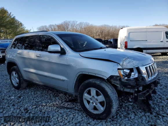 2011 Jeep Grand Cherokee Laredo with VIN 1J4RR4GG1BC514734, listed as a Copart auction lot 44887165 with 161,275 mi miles and Salvage Title. Bid and sale history available at carsss.com. Image 4.