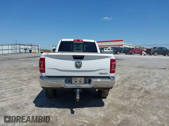 2020 Ram 2500 Tradesman with VIN 3C6UR5CLXLG217797, listed as a IAAI auction lot 41994981 with 209,325 mi miles and . Bid and sale history available at DreamBid. Image 16.