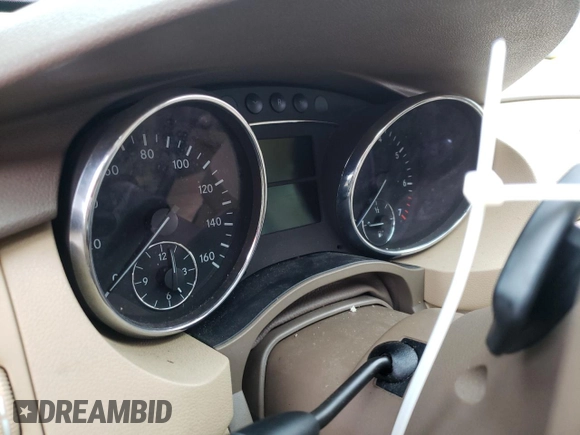 2009 Mercedes-Benz R 3.5L with VIN 4JGCB65E59A092532, listed as a Copart auction lot 34087562 with Not Provided miles and Clean Title. Bid and sale history available at DreamBid. Image 8.