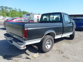 1995 Ford F-150 with VIN 1FTDF15YXSLB17767, listed as a IAAI auction lot 41953525 with Not provided miles and . Bid and sale history available at DreamBid. Image 4.