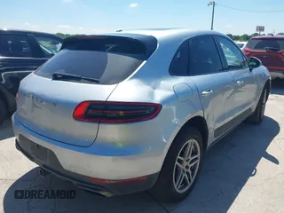 2017 Porsche Macan z VIN WP1AA2A58HLB81896, wystawiony jako IAAI lot #42251657 z przebiegiem 135 214 mil mil oraz . Historia ofert i sprzedaży dostępna na DreamBid. Obrazek 4.