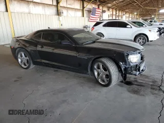 2014 Chevrolet Camaro LT z VIN 2G1FC1E35E9324870, wystawiony jako Copart lot #50626095 z przebiegiem 145 880 mil mil oraz Szkoda całkowita • Salvage title. Historia ofert i sprzedaży dostępna na DreamBid. Obrazek 4.