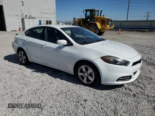 2015 Dodge Dart SXT z VIN 1C3CDFBB6FD352167, wystawiony jako Copart lot #53754105 z przebiegiem 107 645 mil mil oraz Szkoda całkowita • Salvage title. Historia ofert i sprzedaży dostępna na DreamBid. Obrazek 4.