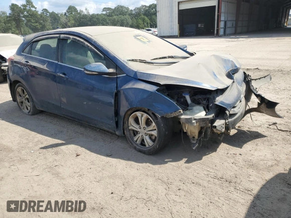 2014 Hyundai Elantra GT with VIN KMHD35LH2EU195845, listed as a Copart auction lot 71705974 with 0 mi miles and Salvage Title. Bid and sale history available at carsss.com. Image 4.