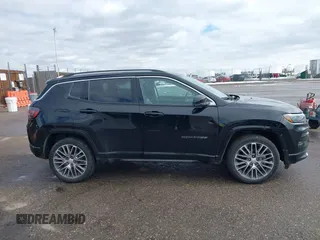 2022 Jeep Compass (RED) Edition with VIN 3C4NJDCB6NT168629, listed as a IAAI auction lot 41636454 with 76,056 mi miles. Bid and sale history available at carsss.com. Image 13.