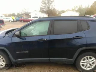 2018 Jeep Compass Sport with VIN 3C4NJCAB1JT204489, listed as a IAAI auction lot 41901474 with 112,480 mi miles. Bid and sale history available at carsss.com. Image 14.