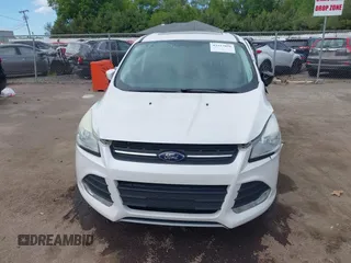 2016 Ford Escape SE z VIN 1FMCU9GX3GUB85250, wystawiony jako IAAI lot #42322056 z przebiegiem 187 833 mil mil oraz . Historia ofert i sprzedaży dostępna na DreamBid. Obrazek 12.