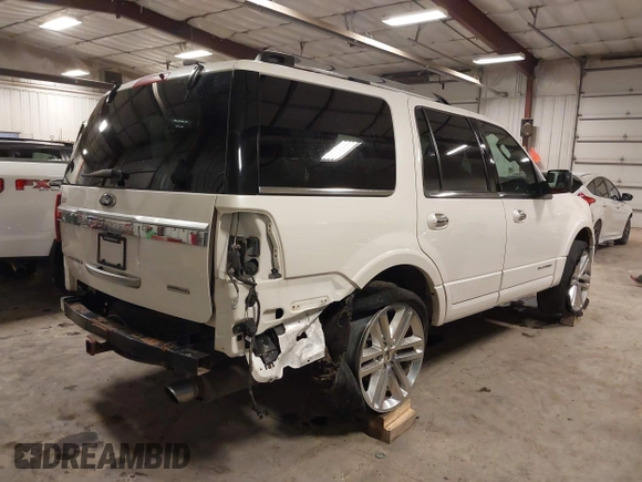 2016 Ford Expedition Platinum с VIN 1FMJU1MT2GEF27226, выставлен на аукционе IAAI как лот 41303801 с пробегом 150 003 миль миль и . История ставок и продаж доступна на DreamBid. Изображение 4.